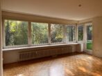 Sanierungsbedürftige Eigentumswohnung in gepflegter Hausgemeinschaft - Wohnzimmer
