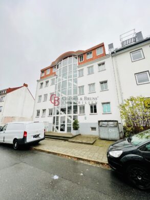 Bremen Walle | vermietete 1 Zimmer Wohnung – mit Balkon & Tiefgaragenstellplatz, 28219 Bremen / Walle, Etagenwohnung